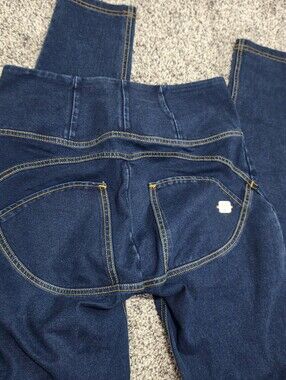 Freddy Women's Dark Blue High-Waist Jeggings with Contrast Stitching, Small